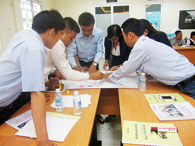 Kỹ năng bán hàng & chăm sóc Khách Hàng chuyên nghiệp - ISUZU (23 & 24.09.2014)